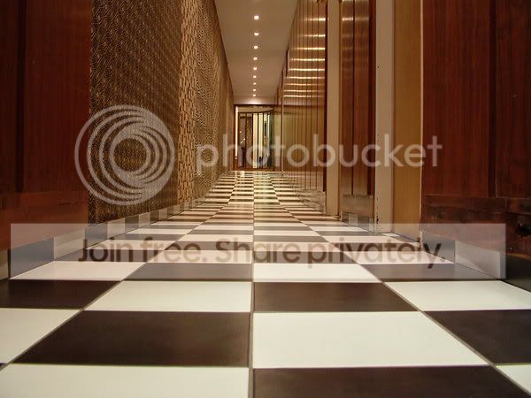 Chess_Floor_by_jouma.jpg